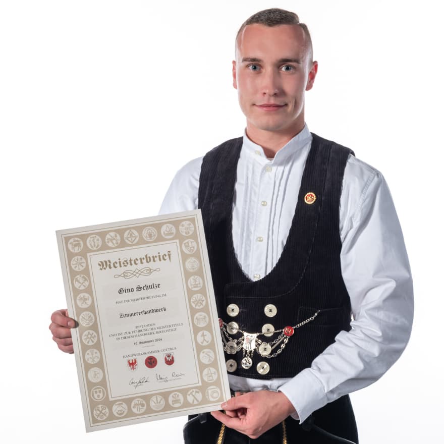 Holz- und Dachbau Gino Schulze in Röderland OT. Haida.